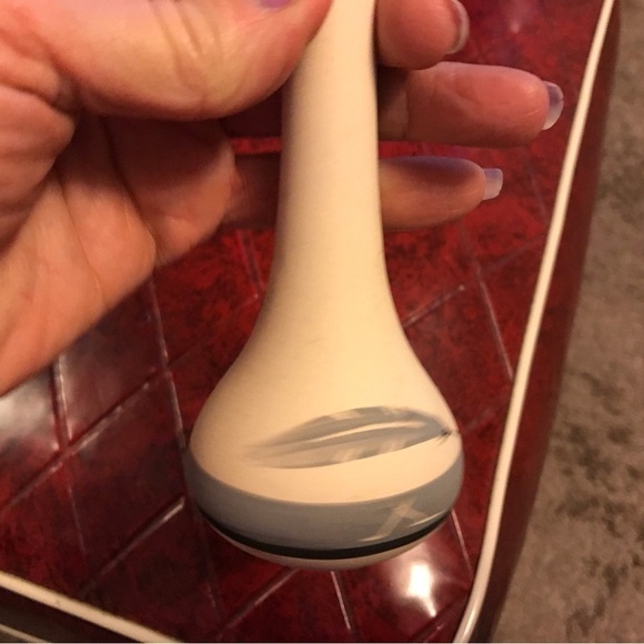 Pottery Gray Feathers 98 - Picture 3 of 9